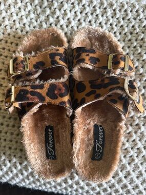 Forever Brand Furry Leopard Sandal/Slides-7